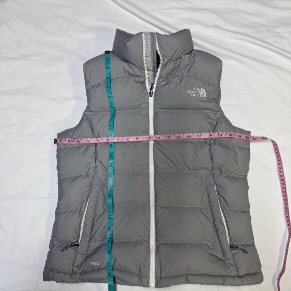 The North Face Women’s Nuptse 700 Vest Medium Gray Down Insulated EUC - Picture 11 of 14